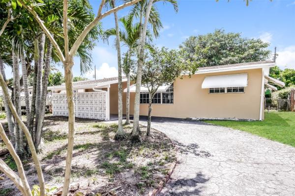 Seminole Heights, 3430 N 72nd Ter, Hollywood, Florida 33024, image 3