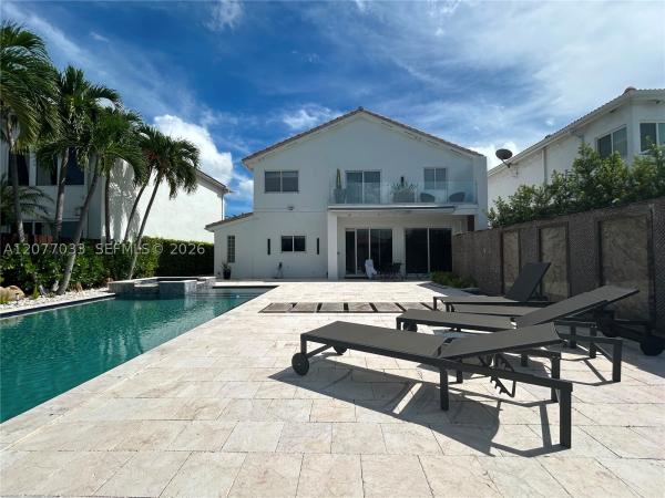 Catalina At Doral Isles, 11101 NW 72nd Ter, Doral, Florida 33178, image 3