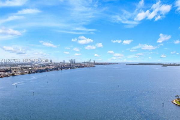 One Miami West, 325 S Biscayne Blvd #2723, Miami, Florida 33131, image 2