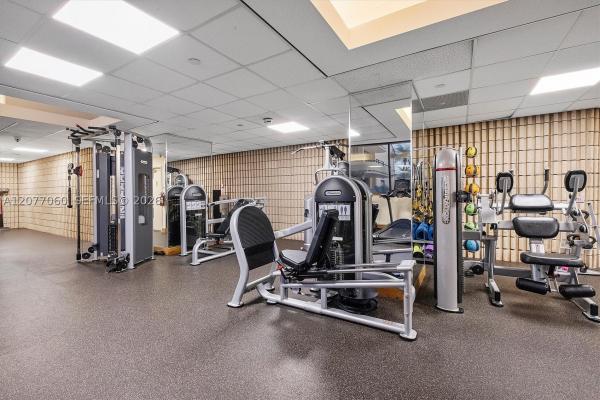 Turnberry Towers, 19355 Turnberry Way #8B, Aventura, Florida 33180, image 1