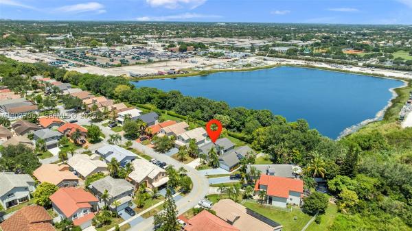 Tiffany Cove At Silver Lakes, 631 SW 176th Ave, Pembroke Pines, Florida 33029, image 1