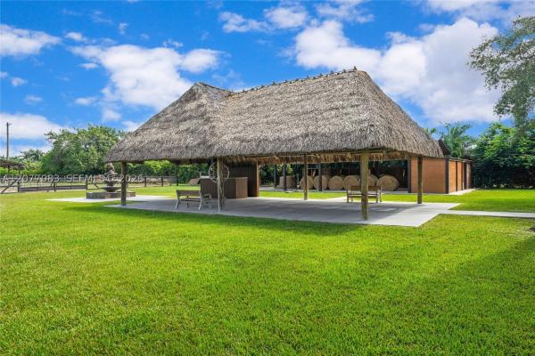 15290 SW 200th St, Unincorporated Dade County, Florida 33187, image 2
