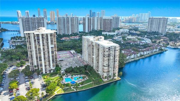 The Clipper At Biscayne Cove, 18151 NE 31st Ct #1707, Aventura, Florida 33160, image 2