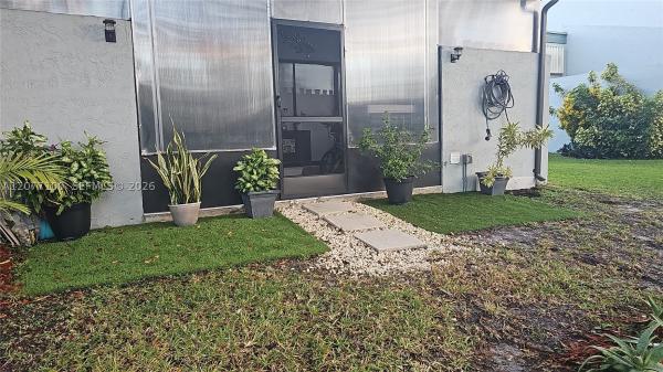 Westview, 1064 NW 97th Ave #219, Pembroke Pines, Florida 33024, image 2