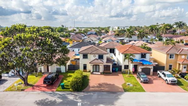 8126 NW 199th Ter, Hialeah, Florida 33015, image 1