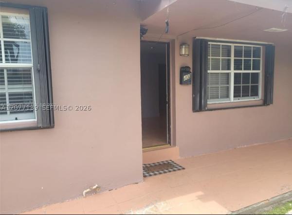 Hallandale Garden Park, 401 SW 4th Ter #1-2, Hallandale Beach, Florida 33009, image 2