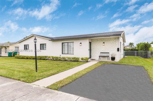5210 SW 128th Ct, Unincorporated Dade County, Florida 33175, image 2