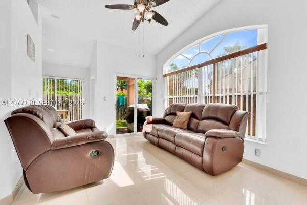 8021 SW 158th Pl, Unincorporated Dade County, Florida 33193, image 1