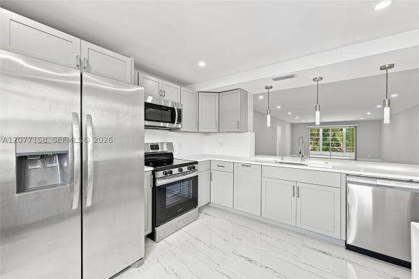 Aruba Village, 3304 Aruba Way #A2, Coconut Creek, Florida 33066, image 2