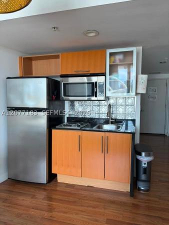 Opera Tower, 1750 N Bayshore Dr #1216, Miami, Florida 33132, image 3