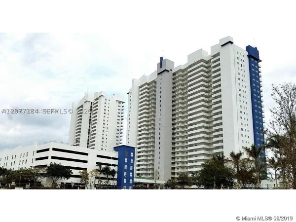 One Fifty One At Biscayne, 15051 Royal Oaks Ln #804, North Miami, Florida 33181, image 3