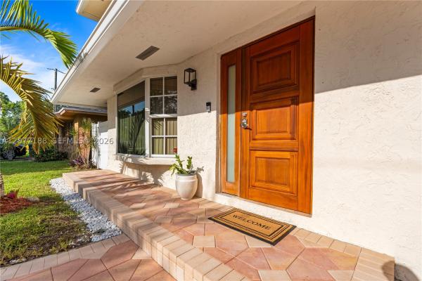 Hollywood Gardens, 2801 N 38th Ave, Hollywood, Florida 33021, image 2