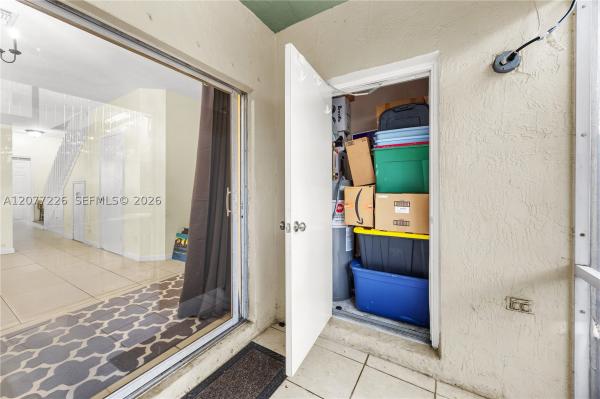 Pelican Pointe, 762 SW 122nd Ter, Pembroke Pines, Florida 33025, image 1