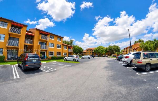 15630 SW 80th St #I-210, Unincorporated Dade County, Florida 33193, image 3