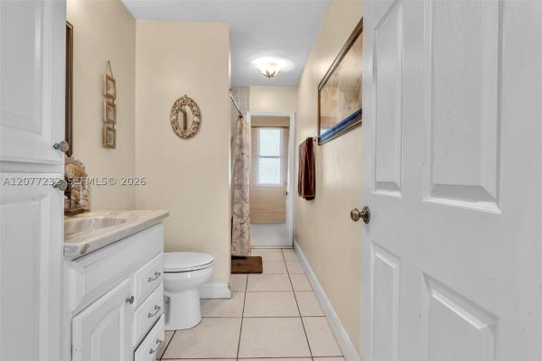 Tanglewood Lakes, 741 SW 100th Ter, Pembroke Pines, Florida 33025, image 1