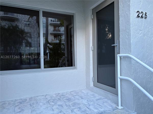 Cape Florida Club, 226 Sea View Dr #105, Key Biscayne, Florida 33149, image 3