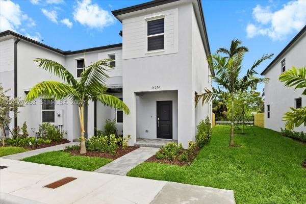 35779 SW 178th Ct, Unincorporated Dade County, Florida 33034, image 3