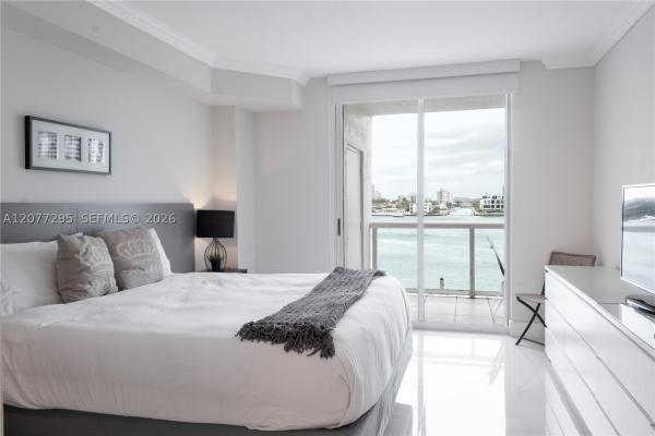 Golden Bay Club, 17050 N Bay Rd #406, Sunny Isles Beach, Florida 33160, image 3