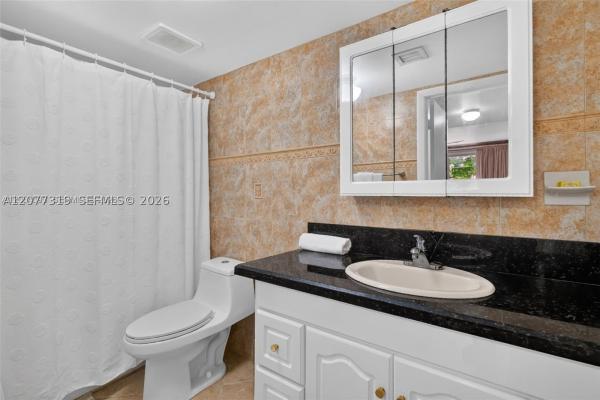 Jubilee Villas, 1060 NW 7th St #205, Miami, Florida 33136, image 2