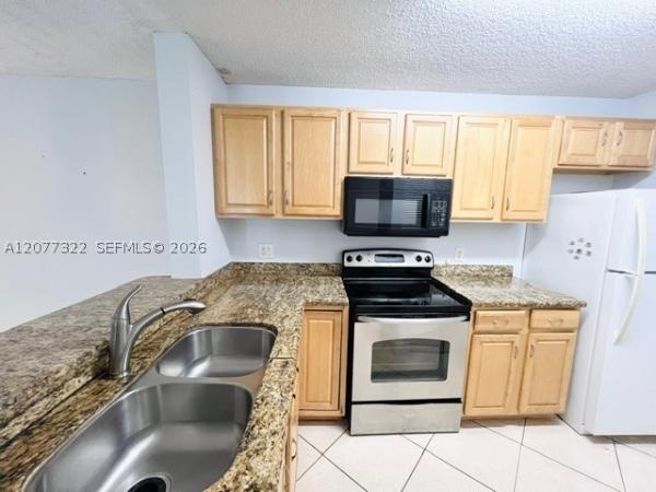 Lakes Of Jacaranda, 10773 Cleary Blvd #101, Plantation, Florida 33324, image 3