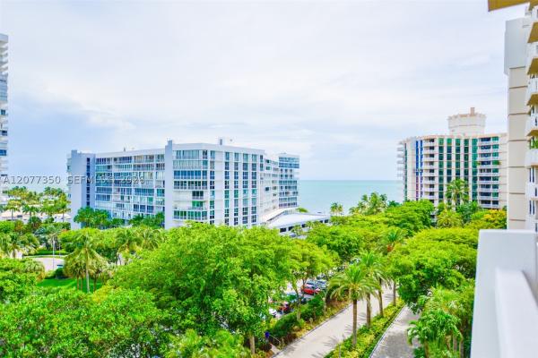 Towers Of Key Biscayne, 1121 Crandon Blvd #E702, Key Biscayne, Florida 33149, image 1