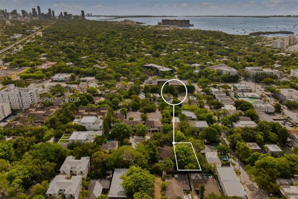 2952 Louise St, Miami, Florida 33133, image 1