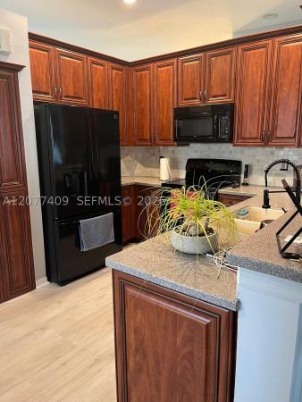 Vista Meadows, 761 Tanglewood Cir, Weston, Florida 33327, image 3