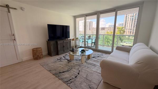 Arlen House East, 100 Bayview Dr #431, Sunny Isles Beach, Florida 33160, image 2