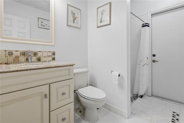 Encantada, 1010 SW 191st Ter, Pembroke Pines, Florida 33029, image 2