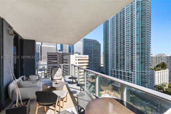 1010 Brickell, 1010 Brickell Ave #1701, Miami, Florida 33131, image 3