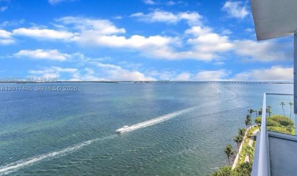 St Louis, 800 Claughton Island Dr #1204, Miami, Florida 33131, image 3