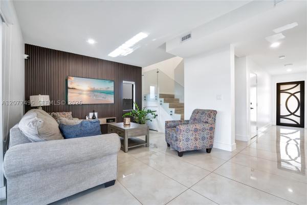 On Alba, 1314 NW 2nd Ter, Florida City, Florida 33034, image 3