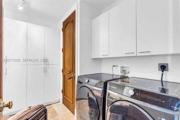 Ocean Tower, 791 Crandon Blvd #PH-04, Key Biscayne, Florida 33149, image 1