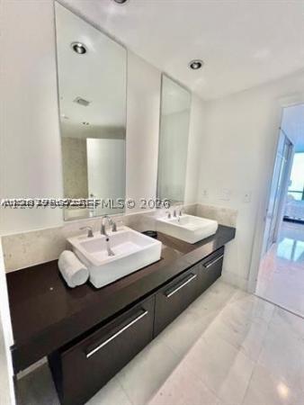 Jade Ocean, 17121 Collins Ave #1007, Sunny Isles Beach, Florida 33160, image 2