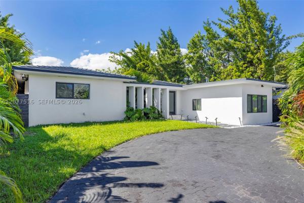 Biscayne Beach, 8220 Hawthorne Ave, Miami Beach, Florida 33141, image 1