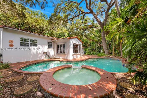 Riviera, 5111 Maggiore St, Coral Gables, Florida 33146, image 1
