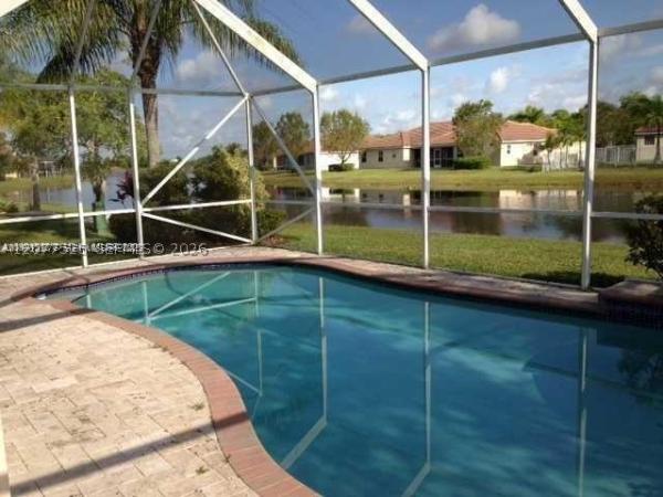 The Glades, 1863 Silverbell Ter, Weston, Florida 33327, image 2