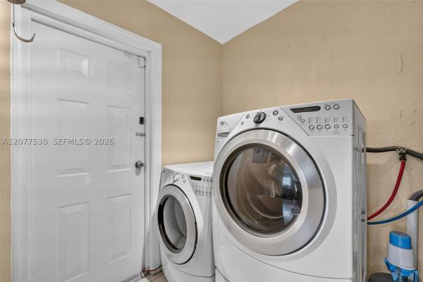 19721 SW 114th Ct, Unincorporated Dade County, Florida 33157, image 3