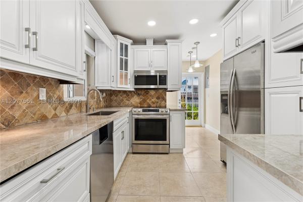 1435 SW 78th Ct, Unincorporated Dade County, Florida 33144, image 3