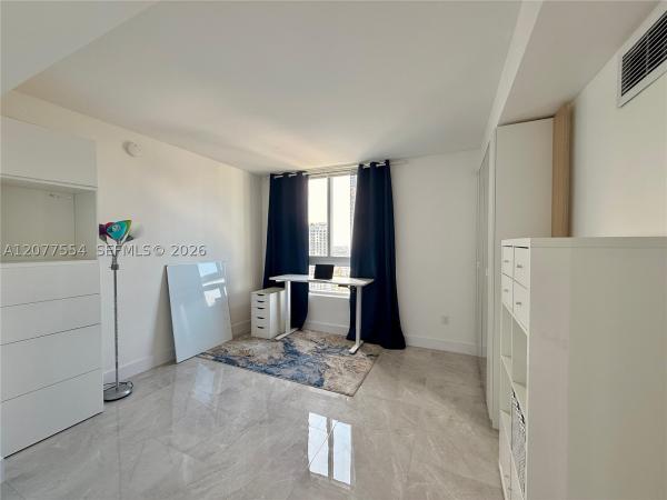 The Ivy At Riverfront, 90 SW 3rd St #3306, Miami, Florida 33130, image 3