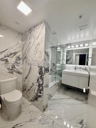 The Ivy At Riverfront, 90 SW 3rd St #3306, Miami, Florida 33130, image 3