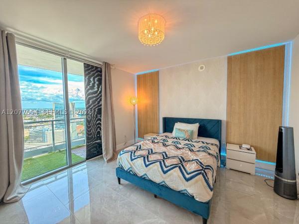 The Ivy At Riverfront, 90 SW 3rd St #3306, Miami, Florida 33130, image 1