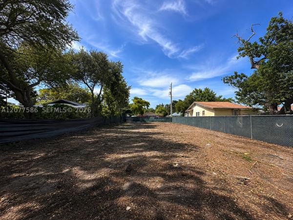Railway Shops, 250 NW 51st St, Miami, Florida 33127, image 1