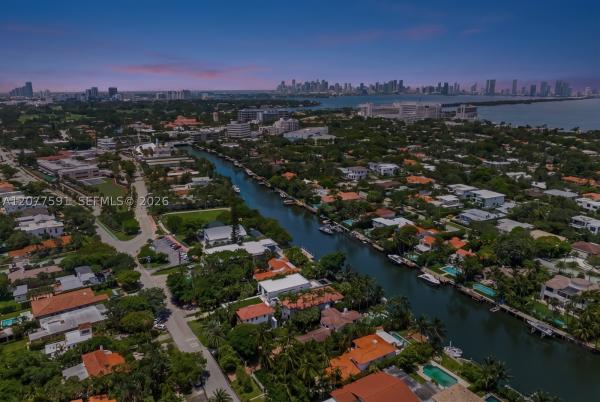 Nursery, 4442 Prairie Ave, Miami Beach, Florida 33140, image 1