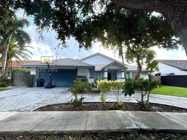 Lake Elizabeth, 14629 Glencairn Rd, Miami Lakes, Florida 33016, image 3