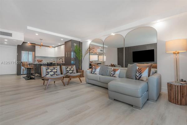 Roney Palace, 2301 Collins Ave #1134, Miami Beach, Florida 33139, image 3