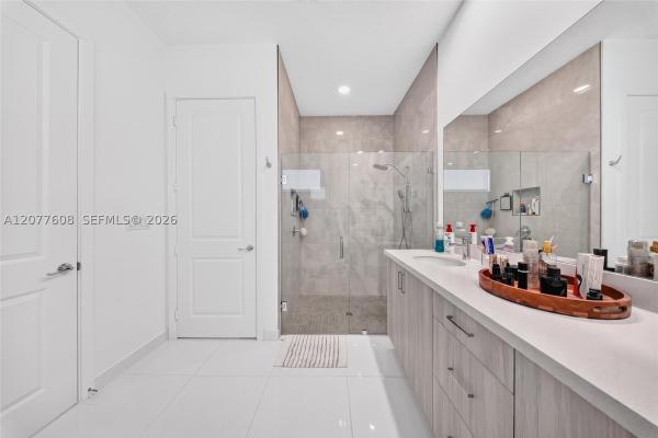 5043 Ofanto Ln, Naples, Florida 34142, image 1
