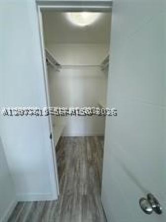 De Soto Park South, 2000 Atlantic Shores Blvd #504, Hallandale Beach, Florida 33009, image 3