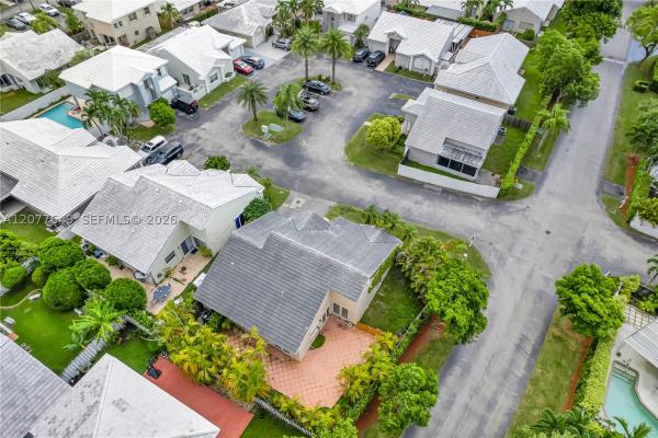 6352 SW 112th Pl, Unincorporated Dade County, Florida 33173, image 2