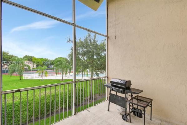 California Courts, 16339 Malibu Dr #22, Weston, Florida 33326, image 2